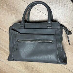 Elegant Gray Leather Handbag